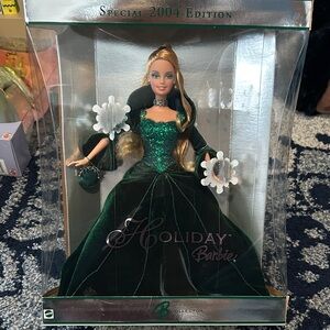 Barbie Holiday Collector Doll - Sparkling Green Gown